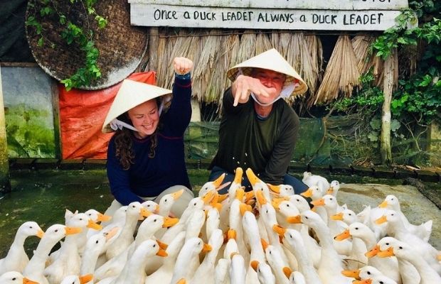 Duck Stop Phong Nha